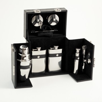 10 Piece Flask / Shaker Set, 