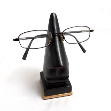 "The Nose" Eye Glass Holder,